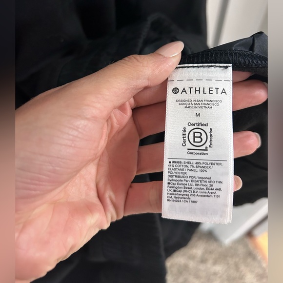 Athleta Triumph Hybrid Half Zip Sweatshirt - Picture 8 of 9